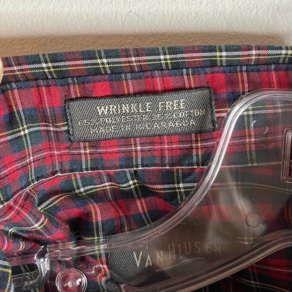 Van Heusen Men's Button Down Shirt L 16-16.5 Red Plaid Wrinkle Free Cotton Blend - Picture 5 of 7